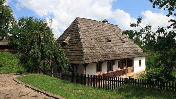 Закарпатский музей народной архитектуры и быта Закарпатский музей народной архитектуры и быта