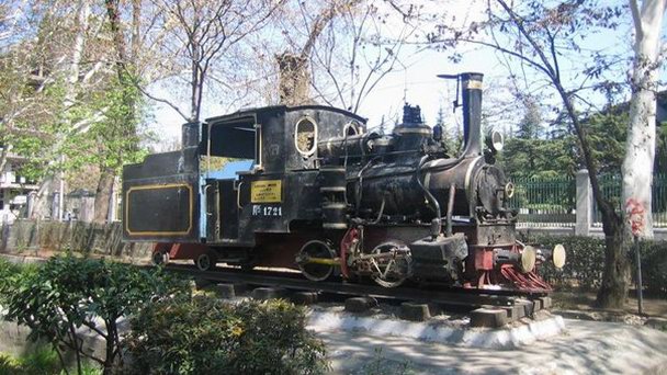 Парк Муштаиди в Тбилиси Парк Муштаиди в Тбилиси