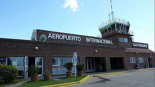 Аэропорт в Сан-Фернандо в Буэнос-Айресе Аэропорт в Сан-Фернандо в Буэнос-Айресе