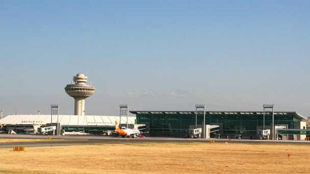 Аэропорт Звартноц в Ереване Аэропорт Звартноц в Ереване