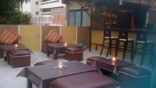 Ресторан Twisted Palms Rooftop Lounge Ресторан Twisted Palms Rooftop Lounge