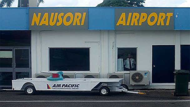 Аэропорт Наусори на Вити-Леву Аэропорт Наусори на Вити-Леву