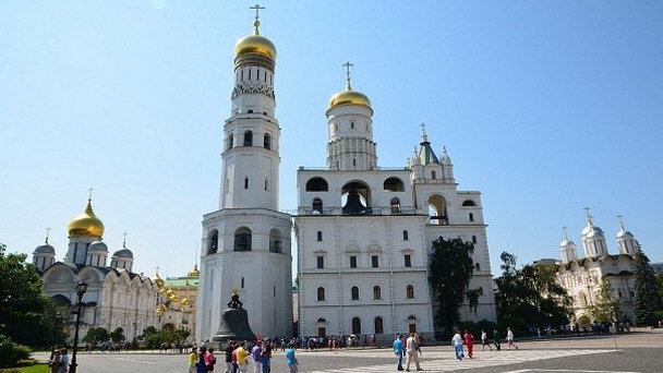 Соборная площадь Московского Кремля Соборная площадь Московского Кремля