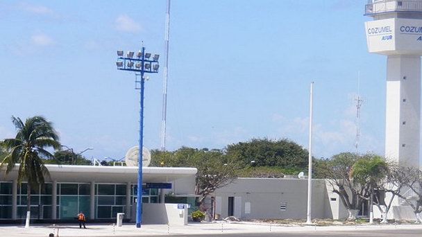 Аэропорт Косумеля в Канкуне Аэропорт Косумеля в Канкуне