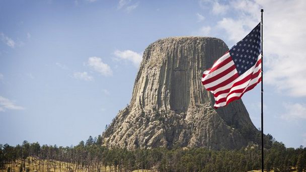 Девилз-Тауэр Девилз-Тауэр
