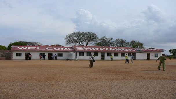 Аэропорт Шиньянга в Аруше Аэропорт Шиньянга в Аруше