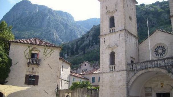 Дворец Грубония на Герцегновска ривьере Дворец Грубония на Герцегновска ривьере