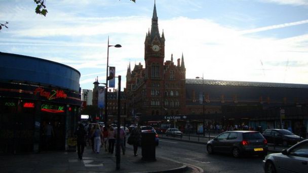 Вокзал Сент-Панкрас в Лондоне Вокзал Сент-Панкрас в Лондоне