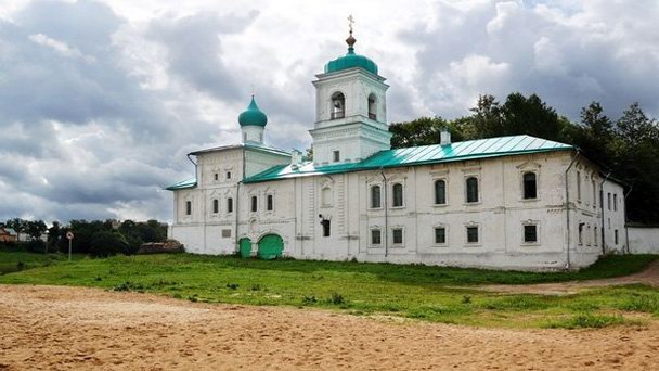 Мирожский монастырь в Пскове Мирожский монастырь в Пскове