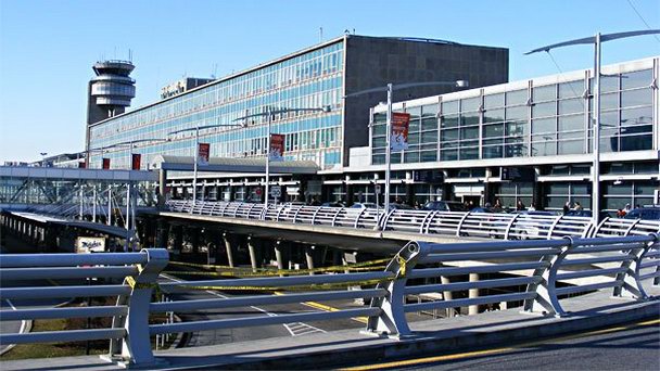 Международный аэропорт имени Пьера Эллиота Трюдо в Монреале Международный аэропорт имени Пьера Эллиота Трюдо в Монреале