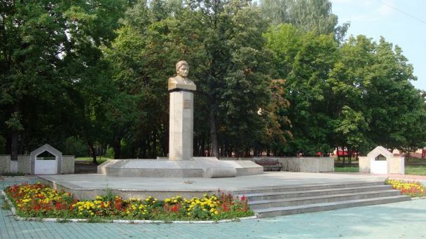 Памятник Габдулле Тукаю Памятник Габдулле Тукаю