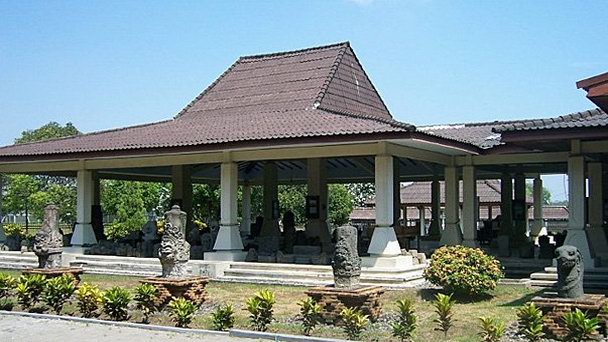 Музей Trowulan Музей Trowulan