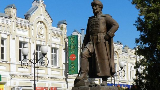 Памятник Шеину Памятник Шеину