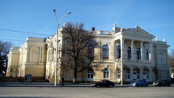 Ростовский областной академический молодежный театр в Ростове-на-Дону Ростовский областной академический молодежный театр в Ростове-на-Дону