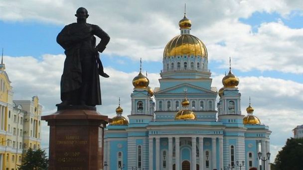 Памятник адмиралу Ф.Ф. Ушакову Памятник адмиралу Ф.Ф. Ушакову