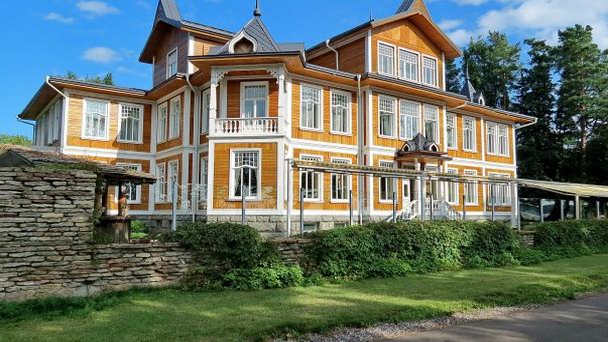 Загородный клуб Скандинавия в Санкт-Петербурге Загородный клуб Скандинавия в Санкт-Петербурге