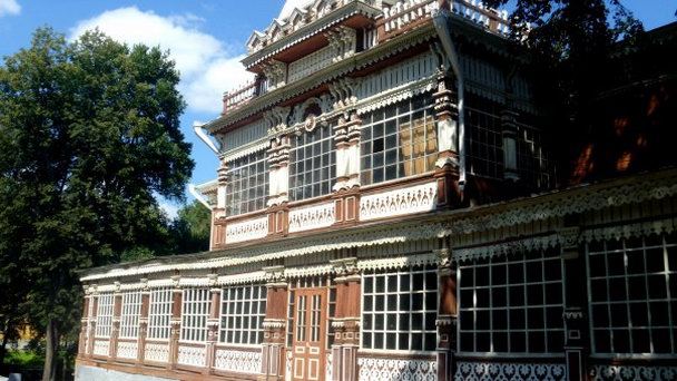 Летний клуб дворянского собрания в Рязани Летний клуб дворянского собрания в Рязани