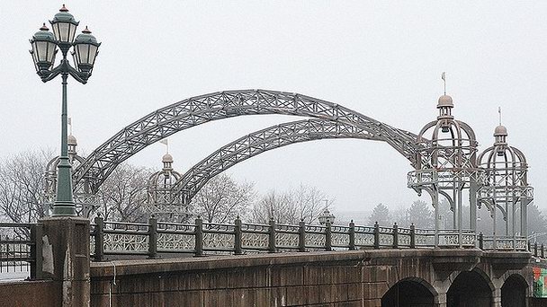 Мост Монкальм в Оттаве Мост Монкальм в Оттаве