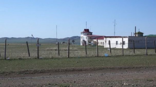 Аэропорт Арвайхээр в Улан-Баторе Аэропорт Арвайхээр в Улан-Баторе