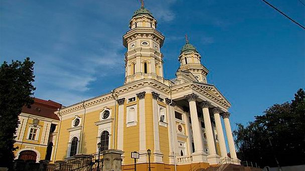 Кресто-Воздвиженский кафедральный собор Кресто-Воздвиженский кафедральный собор