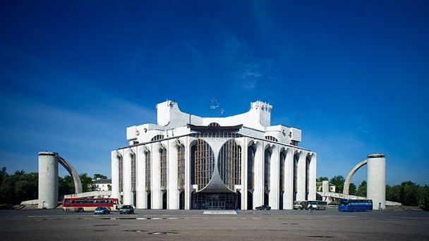 Театр драмы имени Достоевского в Великом Новгороде Театр драмы имени Достоевского в Великом Новгороде