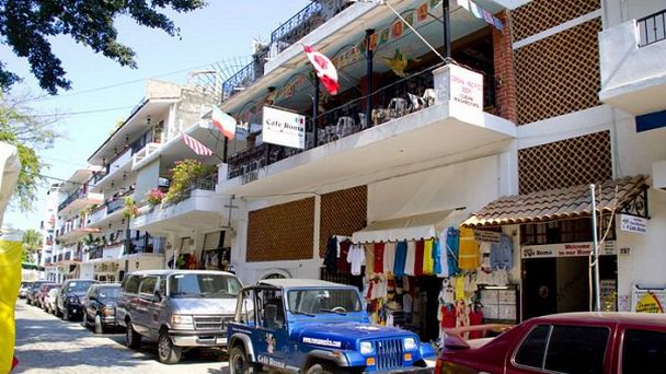 Кафе Cafe Roma в Пуэрто-Вальярте Кафе Cafe Roma в Пуэрто-Вальярте