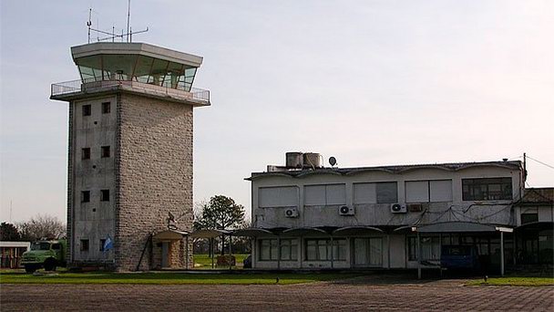 Аэропорт Рио-де-ла-Плата в Буэнос-Айресе Аэропорт Рио-де-ла-Плата в Буэнос-Айресе