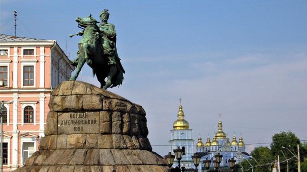 Памятник Богдану Хмельницкому Памятник Богдану Хмельницкому