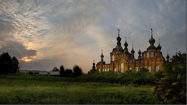 Шамординский монастырь в Оптиной Пустыни Шамординский монастырь в Оптиной Пустыни