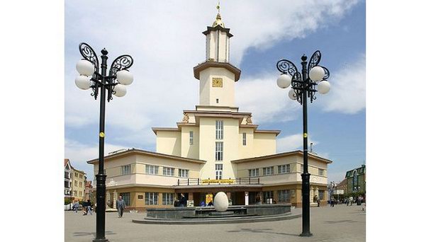 Ратуша Ратуша