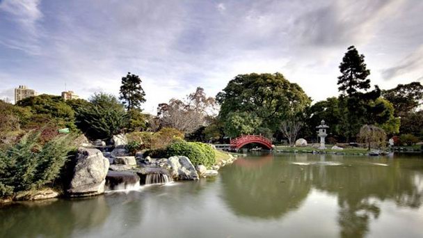 Японский сад в Буэнос-Айресе Японский сад в Буэнос-Айресе