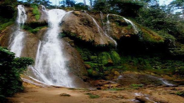 Водопад Salto El Rocio Водопад Salto El Rocio