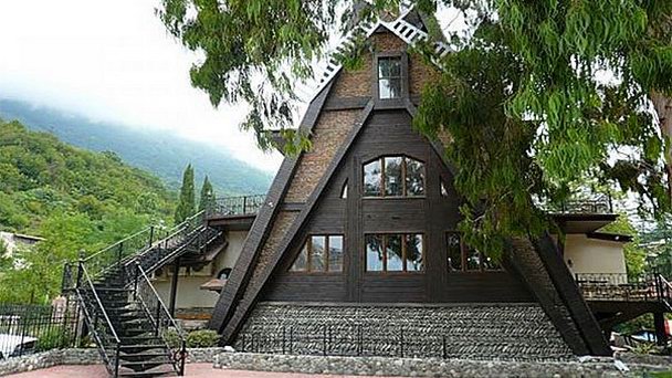 Ресторан Мельница в Гагре Ресторан Мельница в Гагре