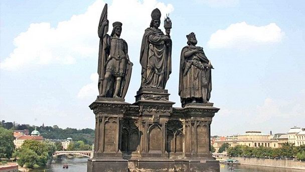 Скульптура Св.Сигизмунда Св. Норберта и Св. Вацлава Скульптура Св.Сигизмунда Св. Норберта и Св. Вацлава