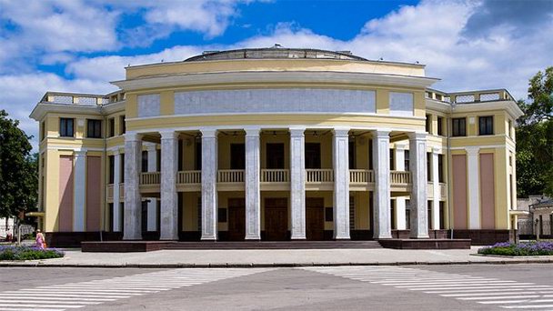 Приднестровский государственный театр драмы и комедии Приднестровский государственный театр драмы и комедии