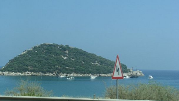 Остров неверных жён в Анталии Остров неверных жён в Анталии