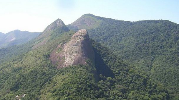 Гора Mamangua Sugarloaf Peak Гора Mamangua Sugarloaf Peak