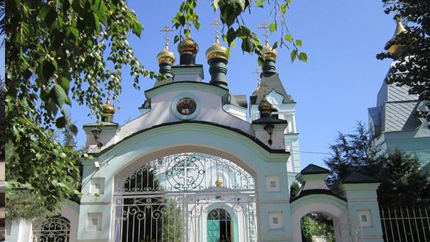 Храм во имя Живоначальной Троицы - Свято -Троицкий храм Храм во имя Живоначальной Троицы - Свято -Троицкий храм