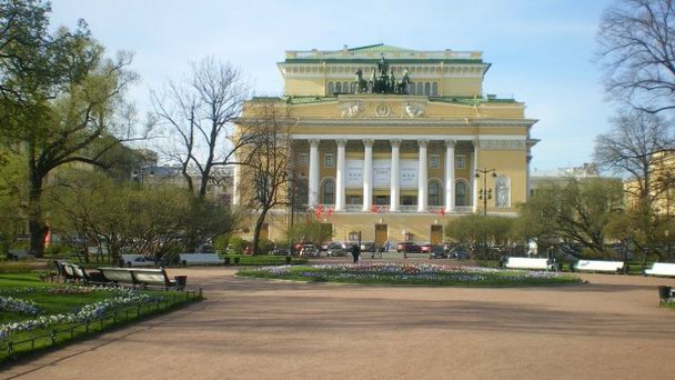 Александринский театр в Санкт-Петербурге Александринский театр в Санкт-Петербурге