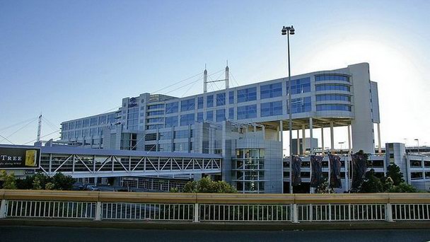 Аэропорт Мельбурна Тулламарин Аэропорт Мельбурна Тулламарин