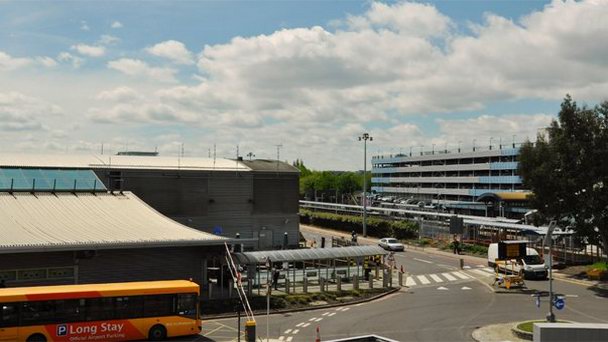 Аэропорт Саутгемптона в Англии Аэропорт Саутгемптона в Англии