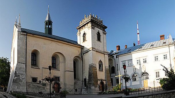 Костёл и монастырь бенедиктинок во Львове Костёл и монастырь бенедиктинок во Львове