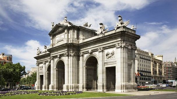 Ворота Алкала Ворота Алкала