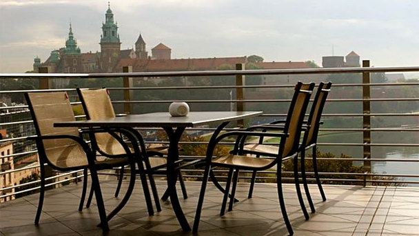 Кафе Oranzeria в Кракове Кафе Oranzeria в Кракове