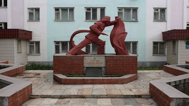 Памятник Героям огнеборцам Памятник Героям огнеборцам