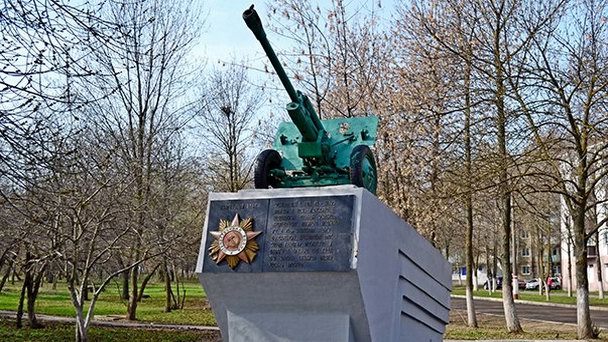 Памятник Подольским курсантам Памятник Подольским курсантам