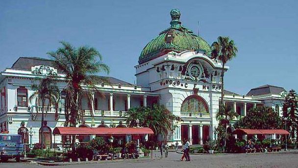 Железнодорожный вокзал в Мапуту Железнодорожный вокзал в Мапуту