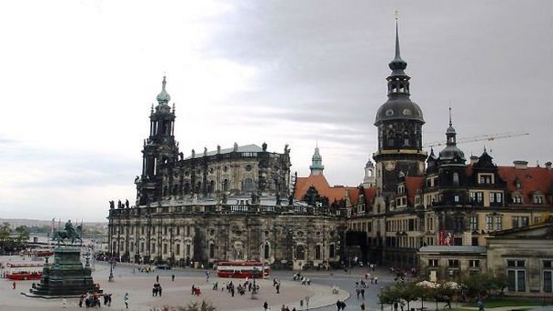 Театральная площадь в Дрездене Театральная площадь в Дрездене