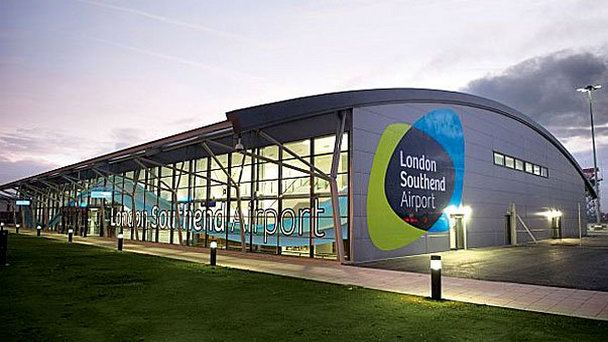 Аэропорт Саусэнд в Англии Аэропорт Саусэнд в Англии