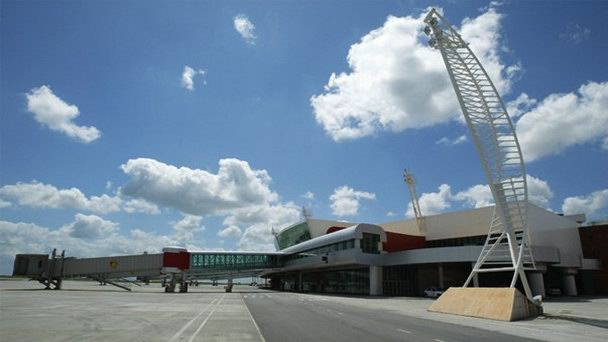 Аэропорт Зумби-дус-Палмарис в Масейо Аэропорт Зумби-дус-Палмарис в Масейо